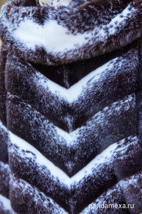 картинка Куртка норковая крестовка, капюшон от магазина Панда